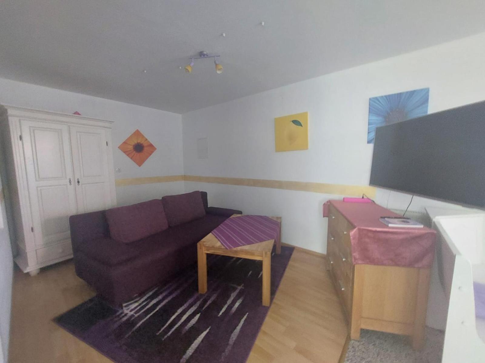 Villa Lila Sommerach Pokoj fotografie